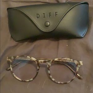 Diff Blue Light Jaxon